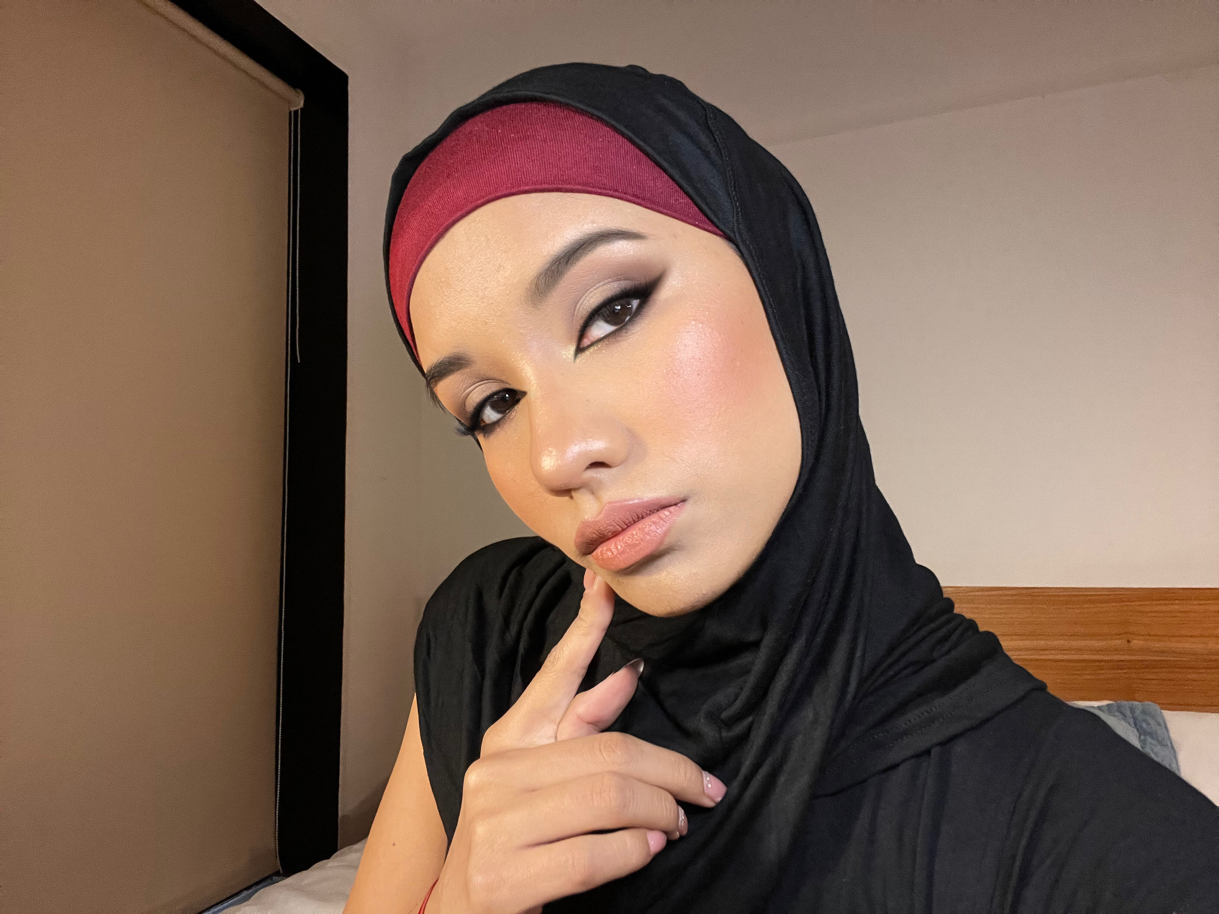 Secrets Under The Hijab OnlyFans