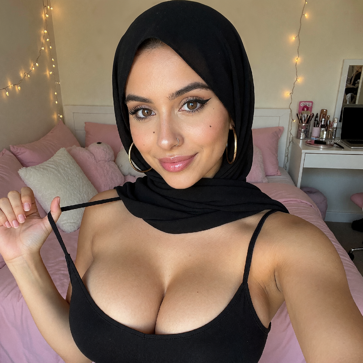 Zara Hijabi Princess FREE PAGE OnlyFans