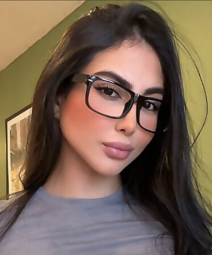 Nia Cruz OnlyFans