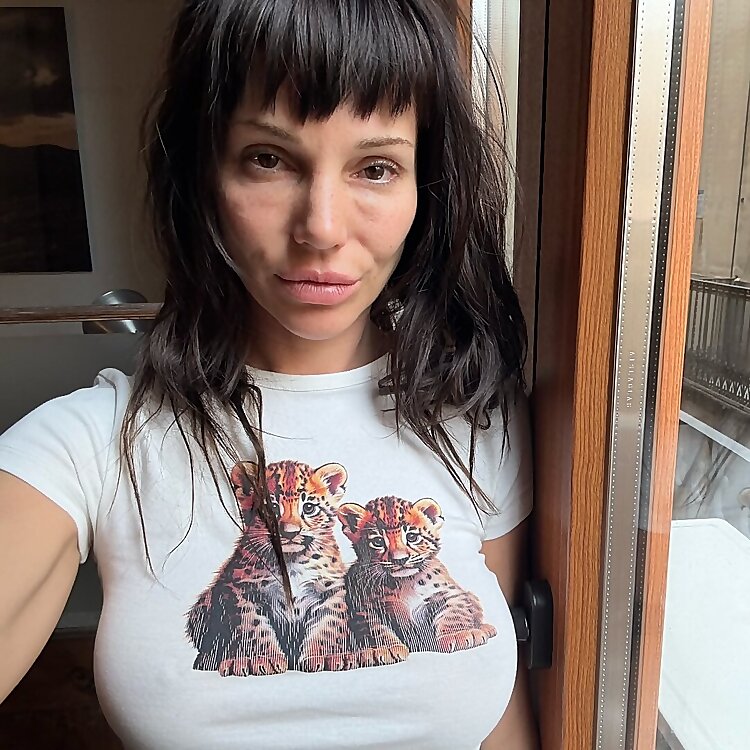 Roxy Fox OnlyFans