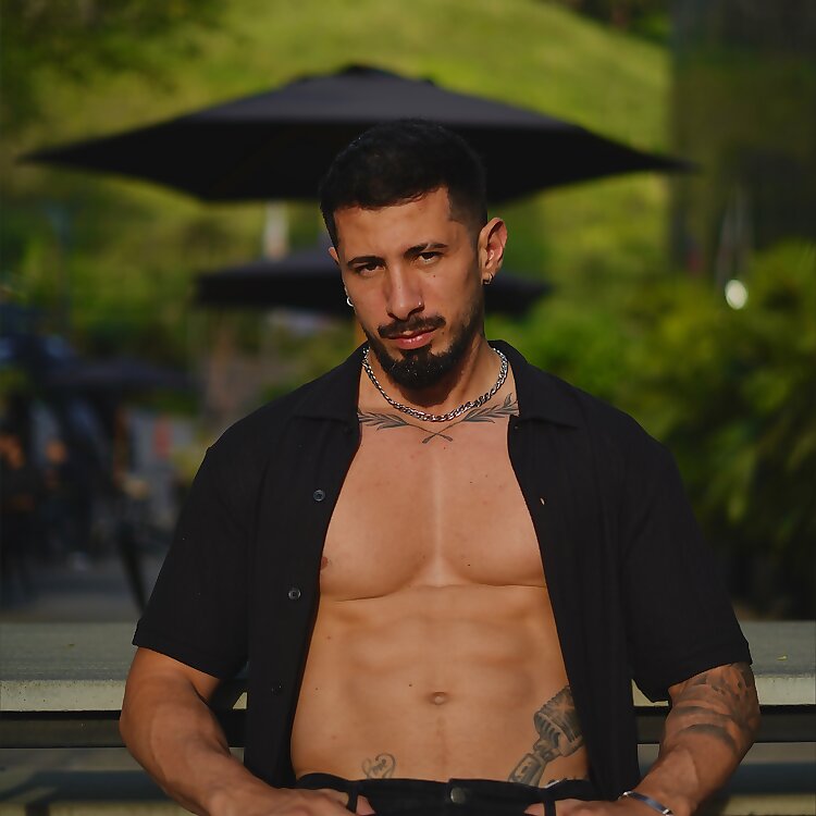 ValentinoRocaTV OnlyFans