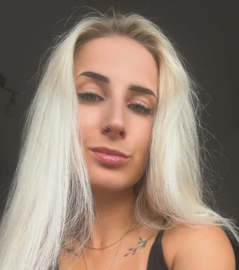 Aria Blonde OnlyFans