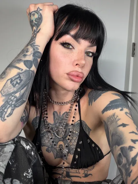 Bianca - Big cock TS OnlyFans