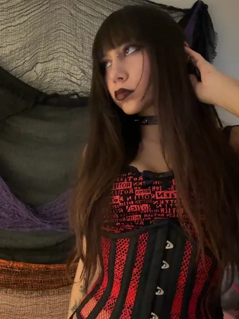 Charlotte Dana OnlyFans