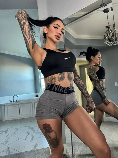 Cassie Curses OnlyFans