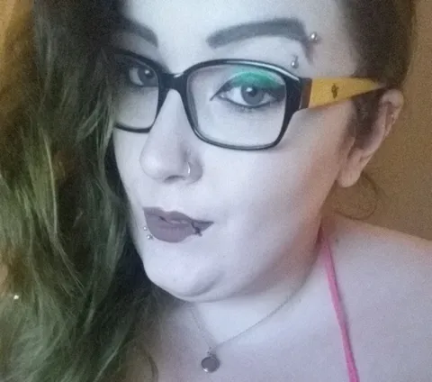 Huge Titty Queen OnlyFans