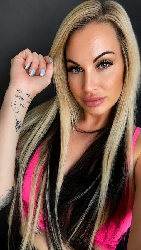 Kennedis Playhouse OnlyFans creator