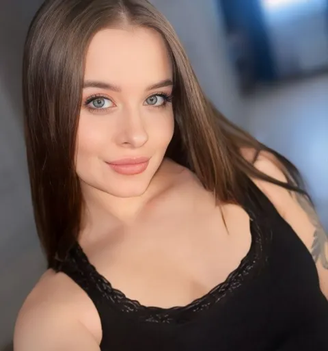 Emilia OnlyFans
