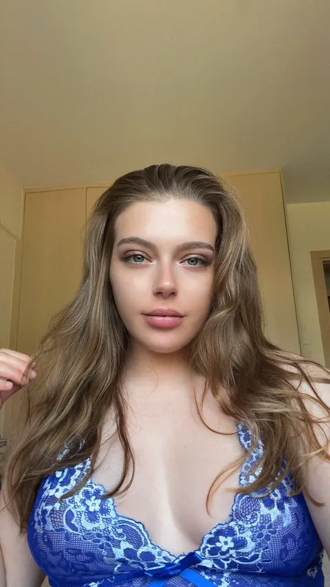 EmStrips OnlyFans