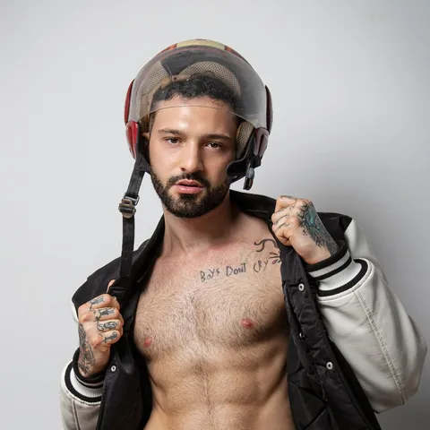 Igor Luciosss OnlyFans