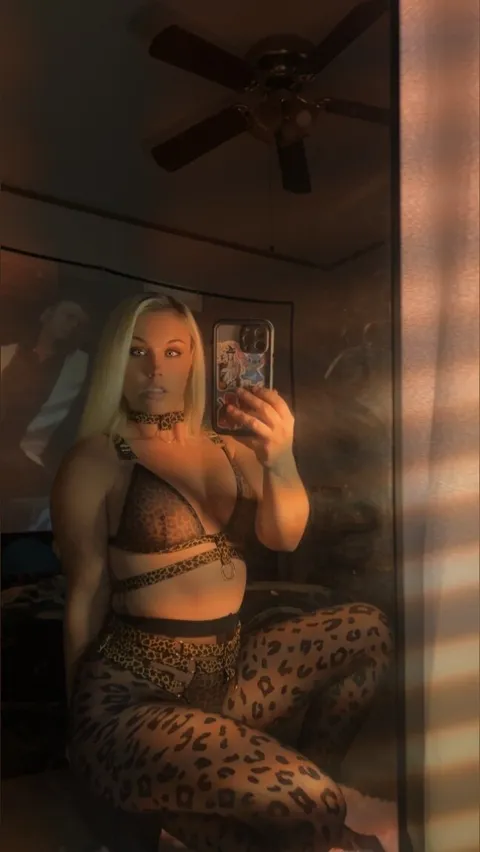 Your Cosplayer Girlfriend OnlyFans