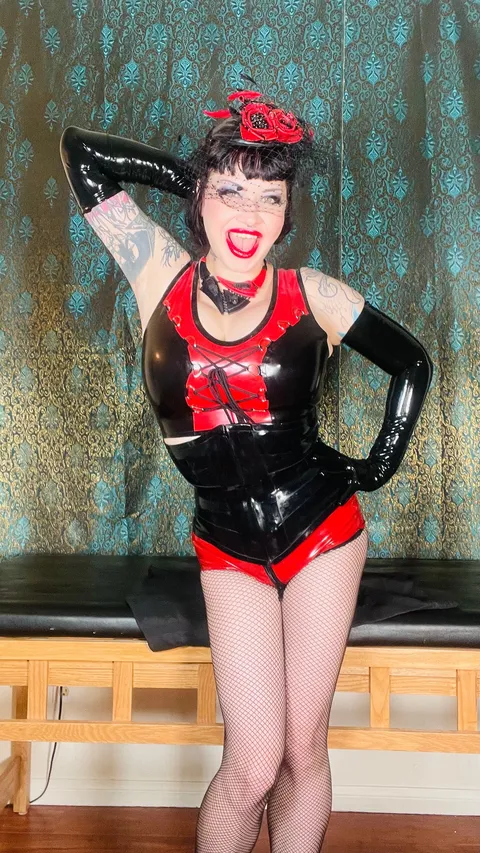 Maya Sinstress- High Priestess of Pain OnlyFans