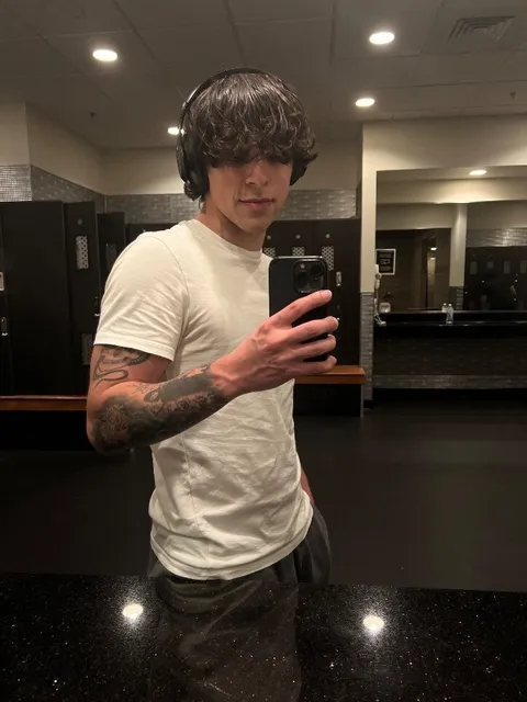 MIKEY OnlyFans