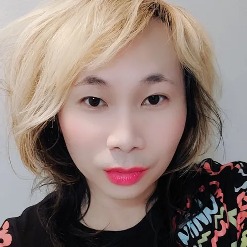 Skysugaring OnlyFans creator