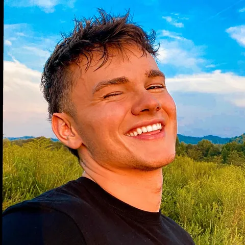 TateHoskins OnlyFans