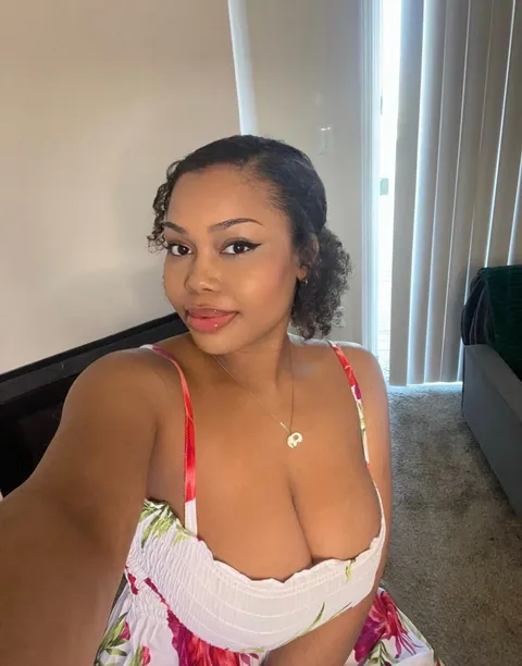 Mali J OnlyFans
