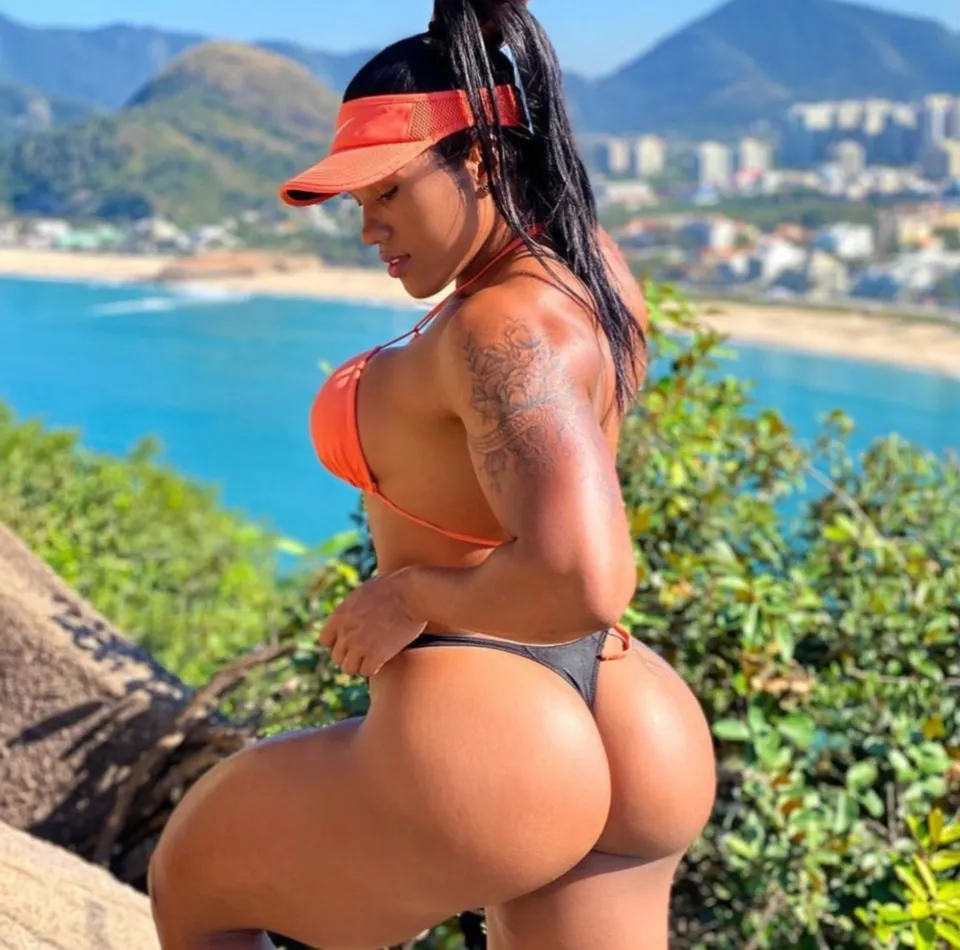 Alessandra Alves OnlyFans