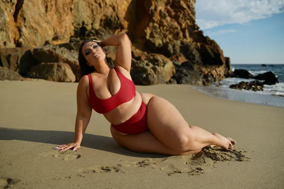 Amber Nova OnlyFans