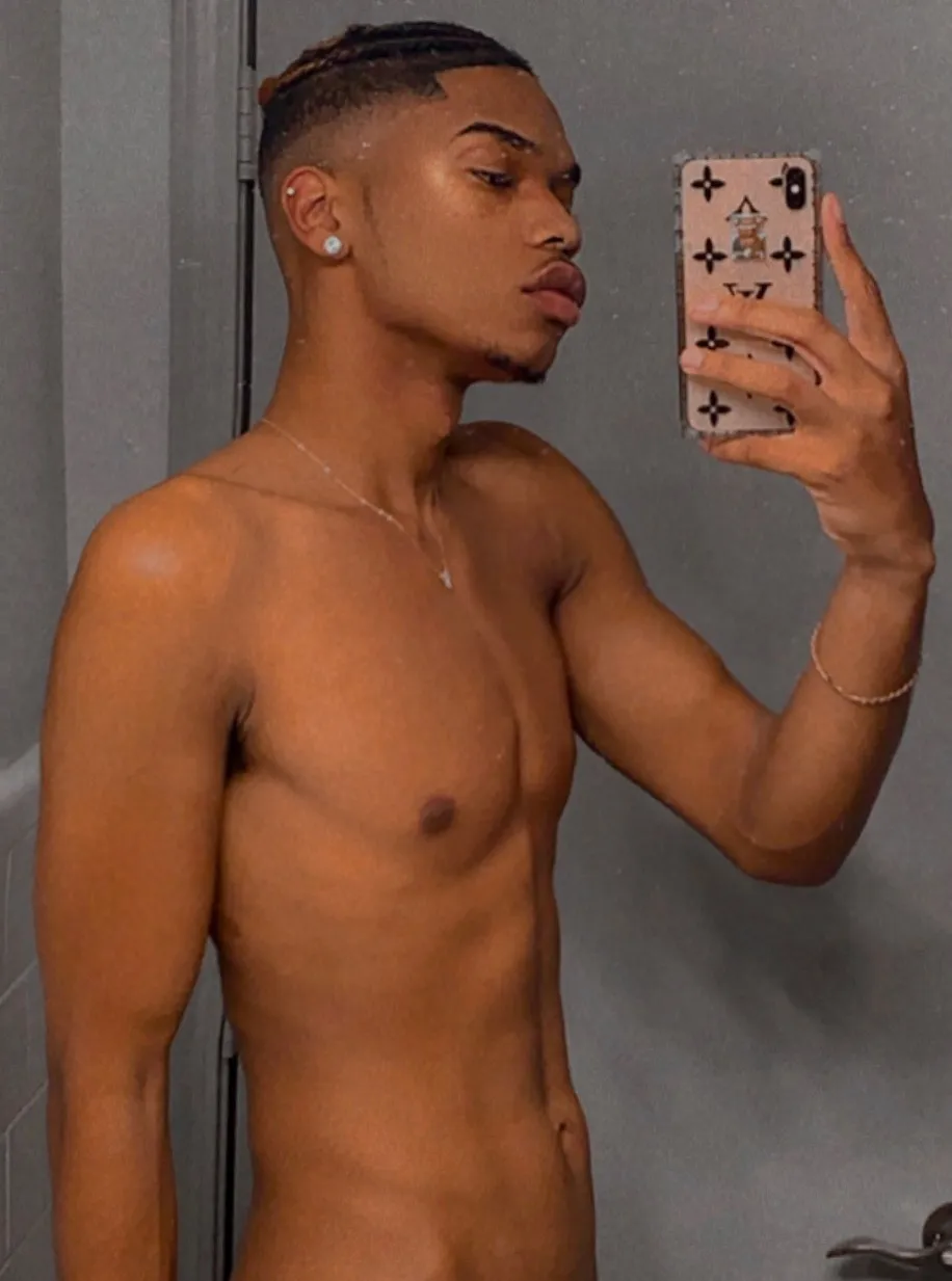 HUNG-ASF OnlyFans