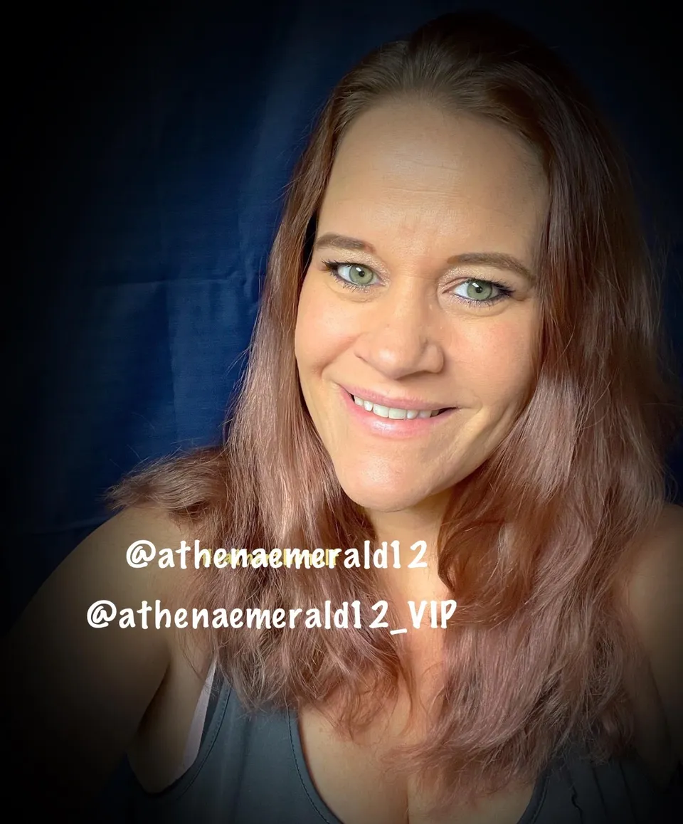 Athena Emerald OnlyFans