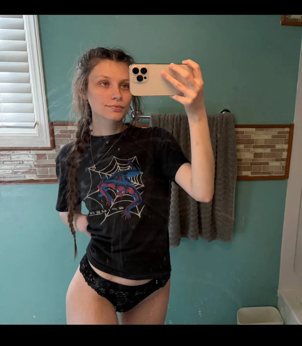 Ava BIRTHDAY GIRL OnlyFans
