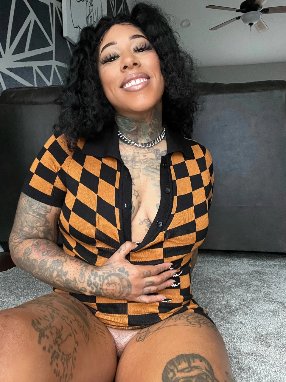 KRYSTOES FULL BODY OnlyFans