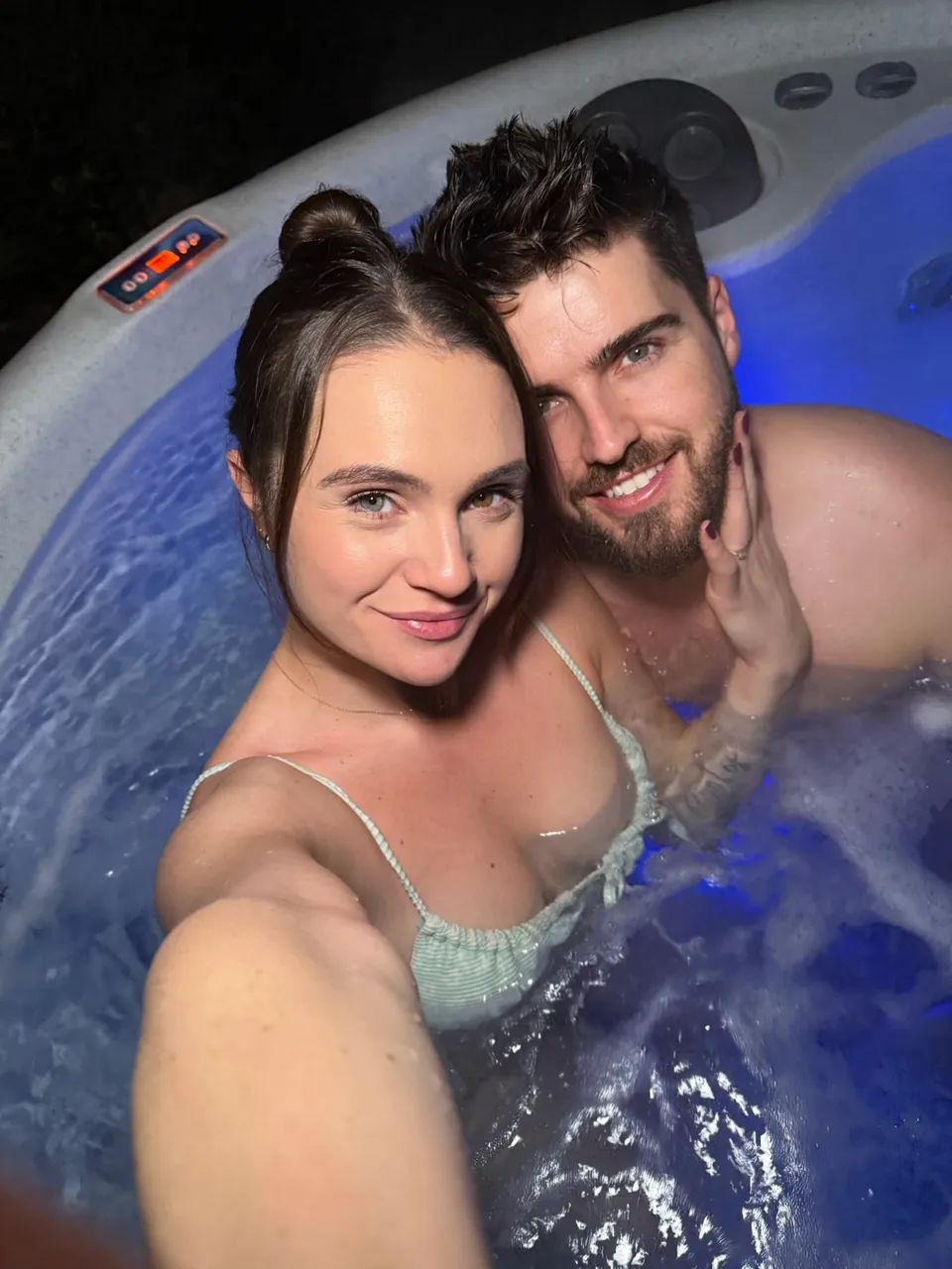 Itshannahandjames OnlyFans
