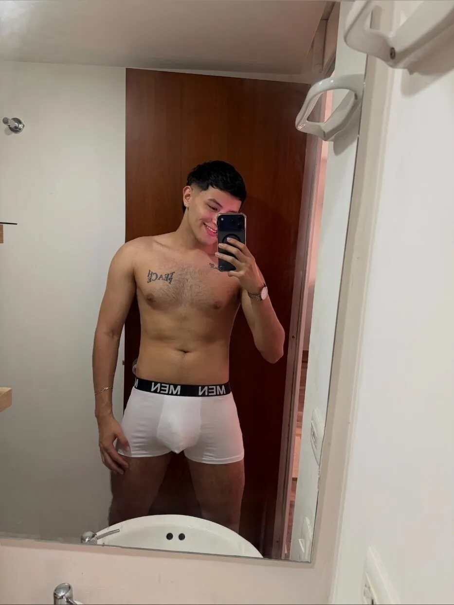Brayan Santamaria OnlyFans