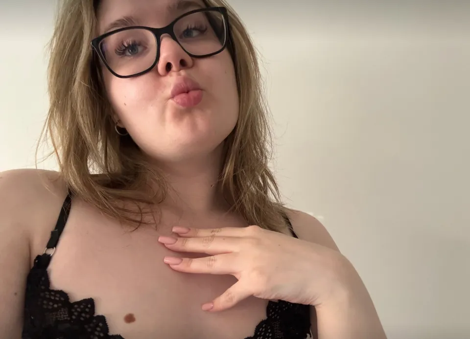 Naughty Chubby Nixie Sin OnlyFans