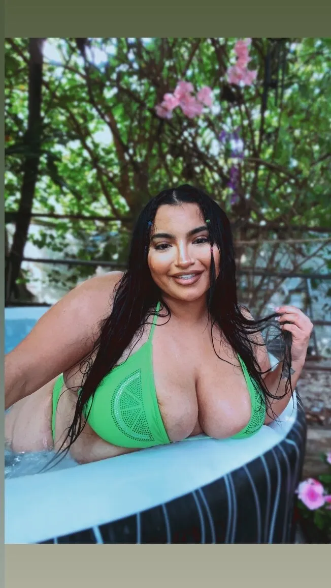xoCurvybee OnlyFans