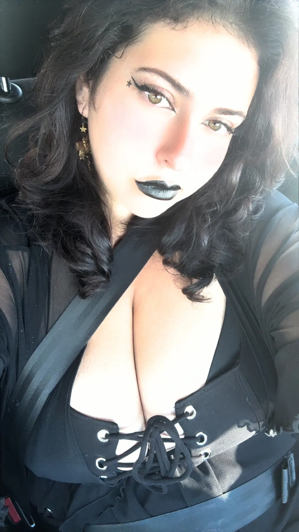 Curvy goddess OnlyFans