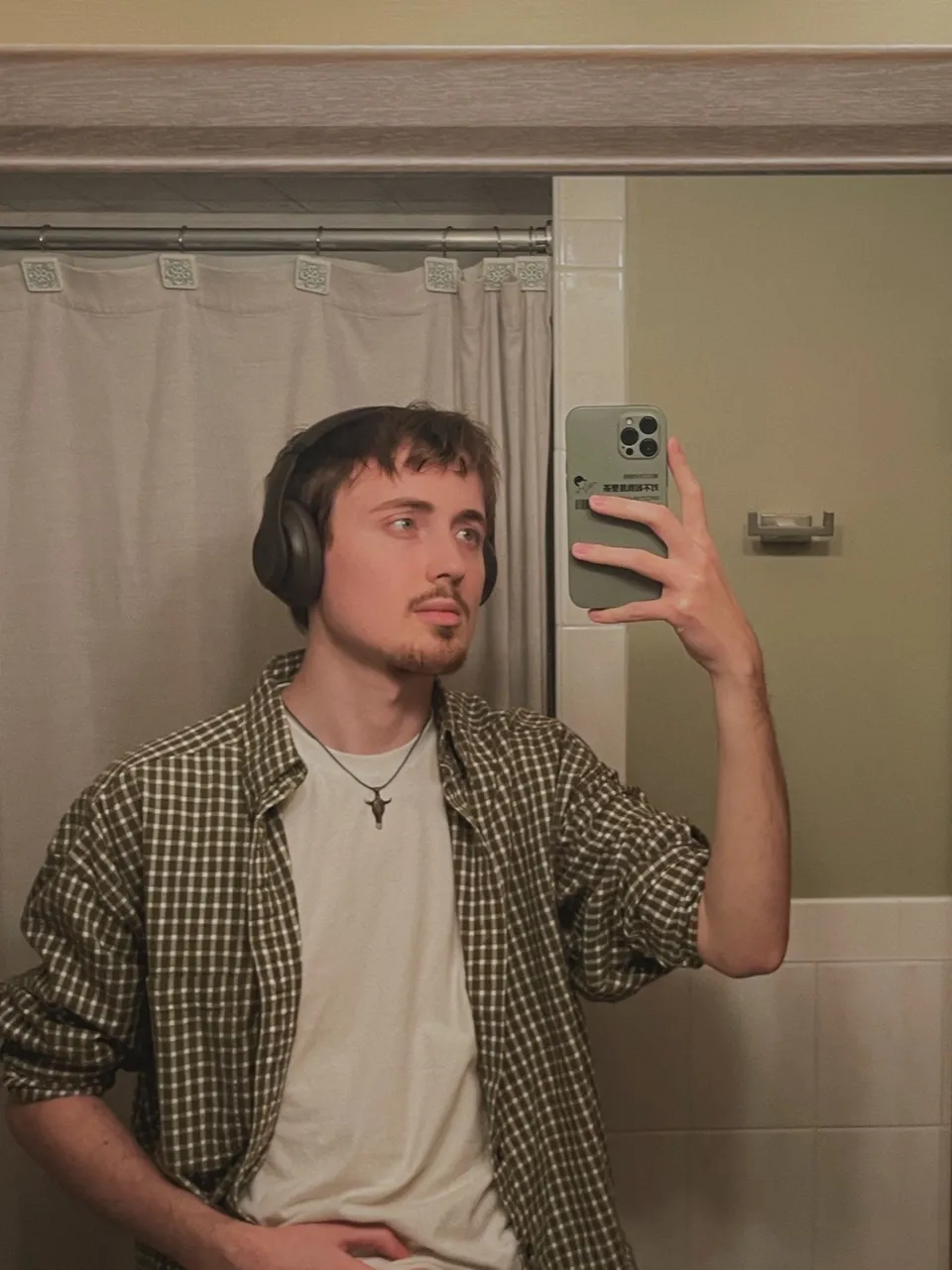 chris read bio OnlyFans
