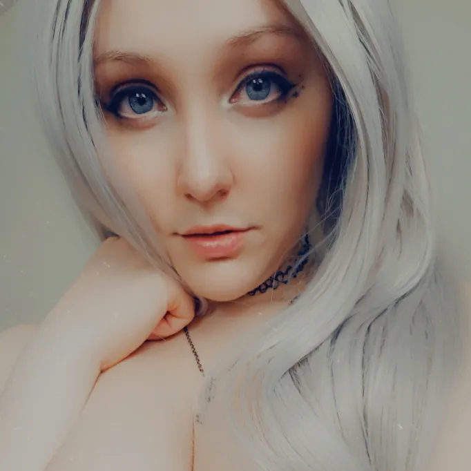 8bitYsera OnlyFans