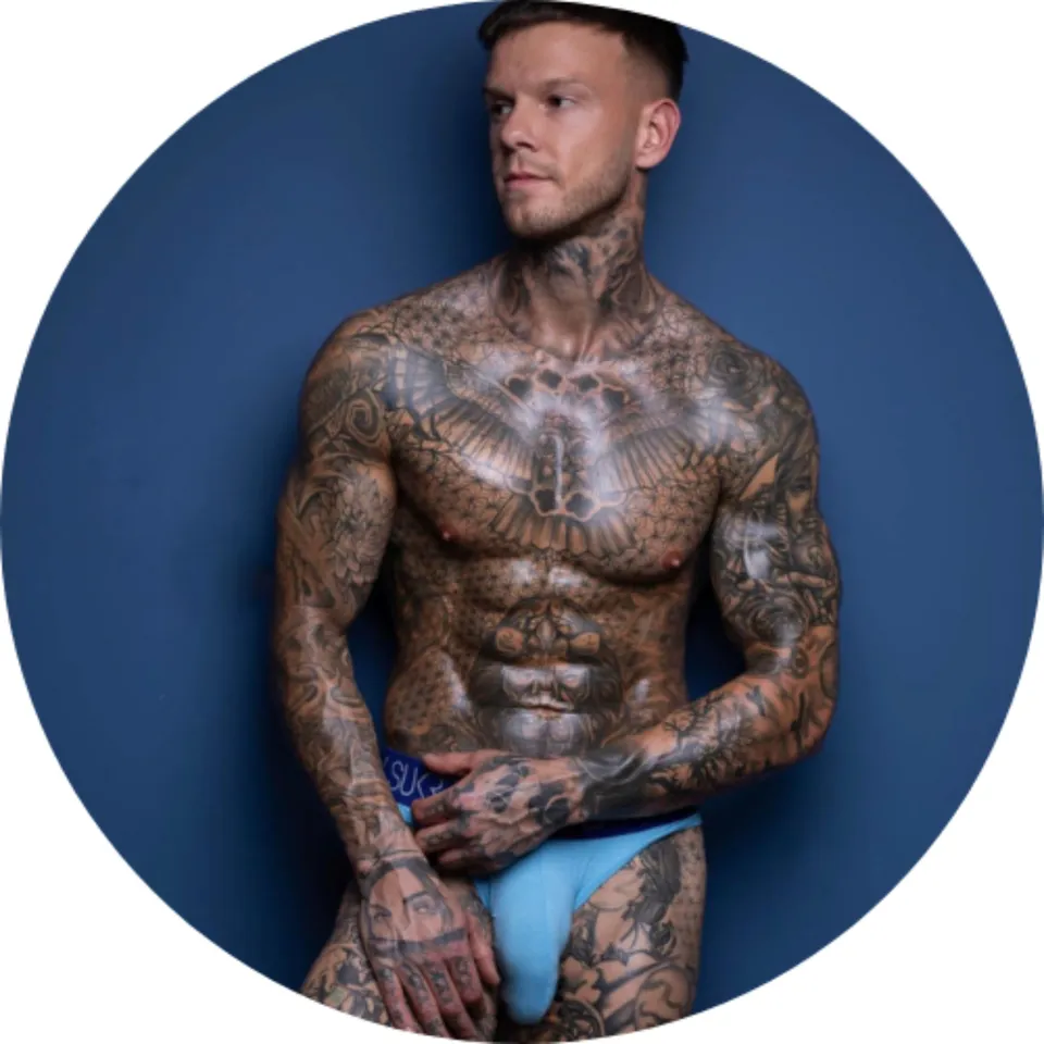 Elecy OnlyFans