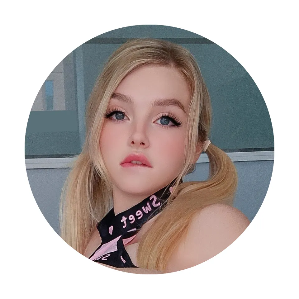 Evie Lee Mikomin OnlyFans
