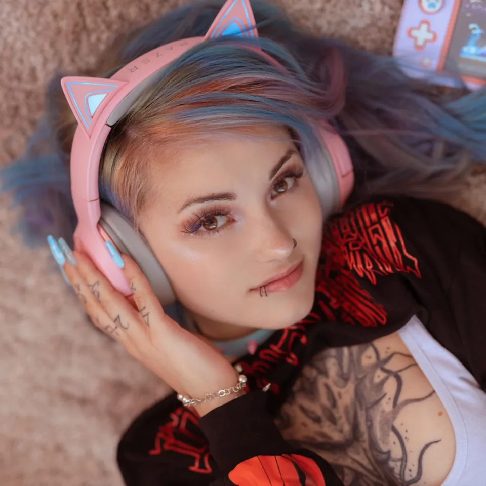 Gloom Cosplay cutie OnlyFans