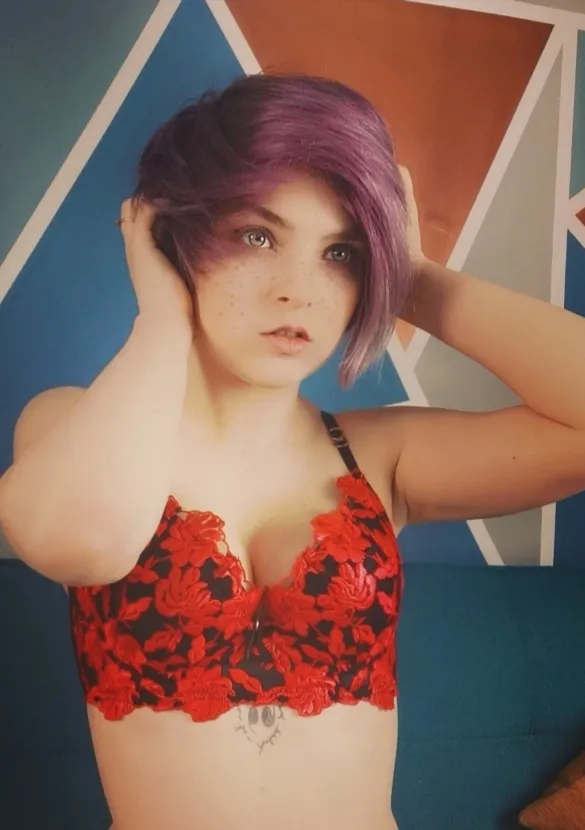 JadeLewds OnlyFans