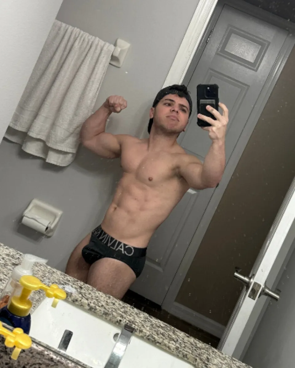 Jay Mounduix OnlyFans