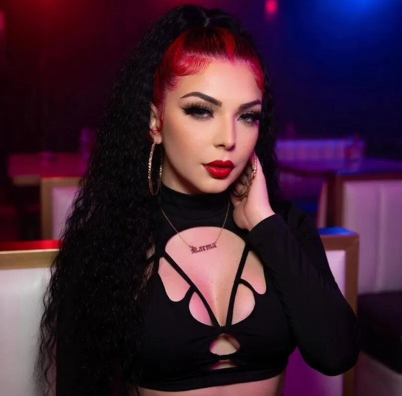 Karma Featherwind OnlyFans