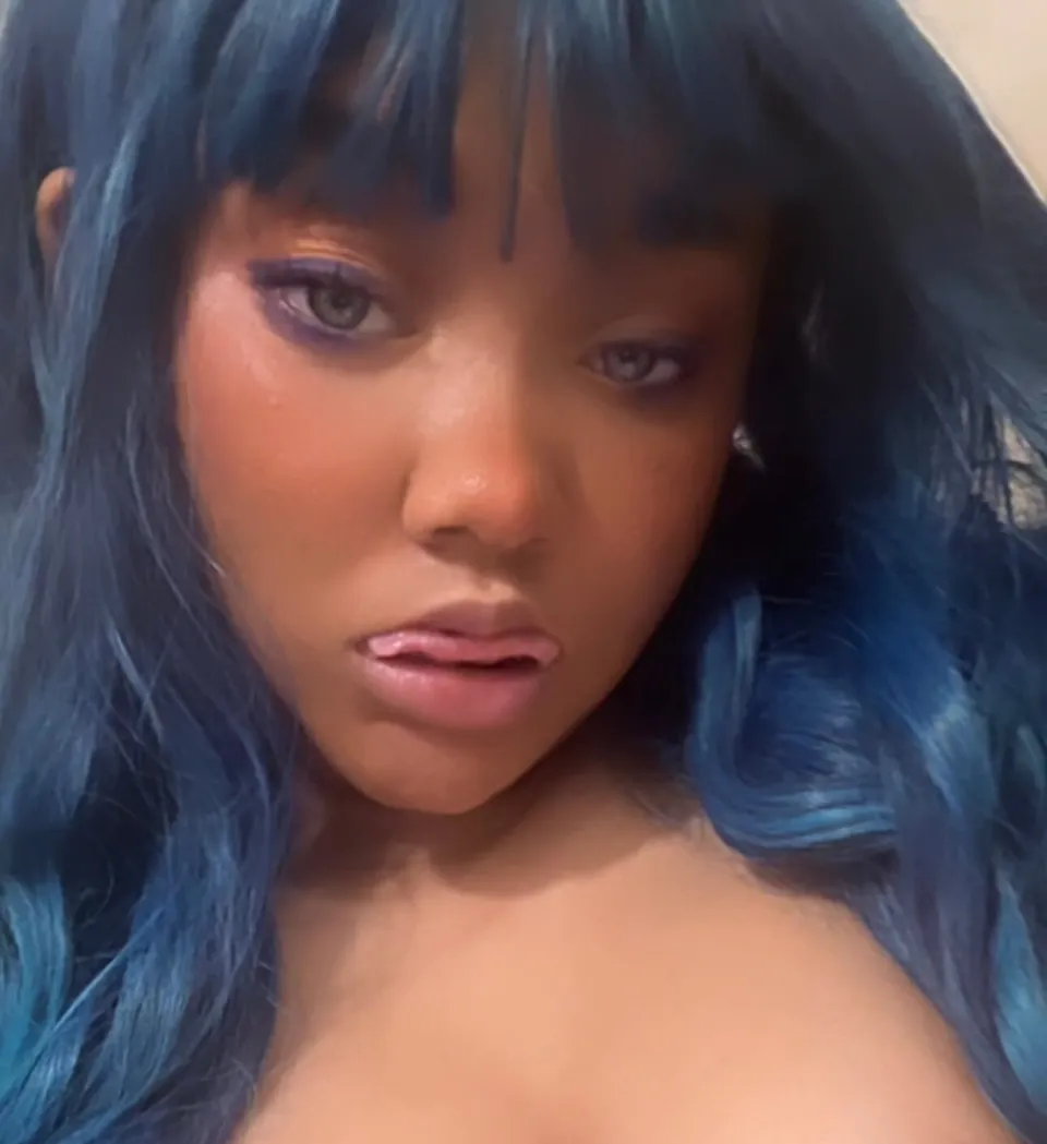 ROXIANA OnlyFans