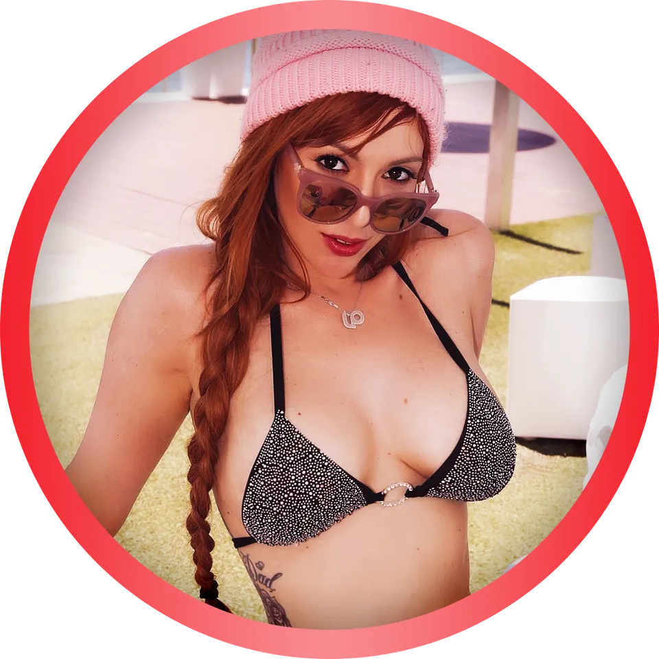 Lauren Phillips OnlyFans