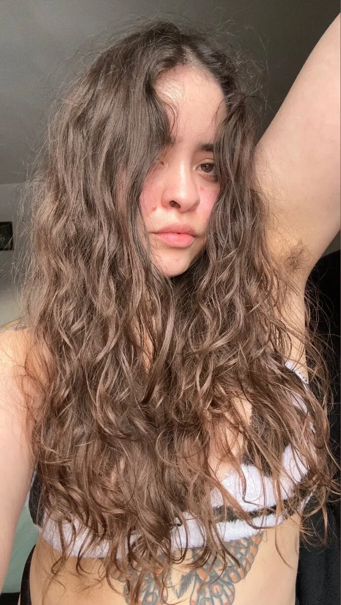 HAIRY LOLA OnlyFans