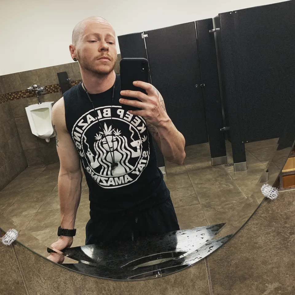 Logan Knight OnlyFans