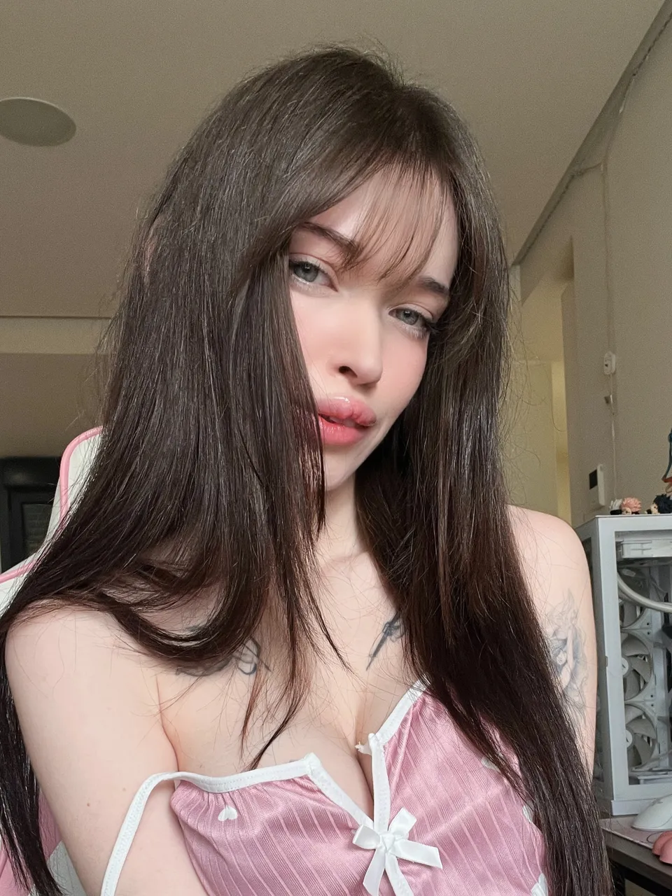 Narumi Exclusive content OnlyFans