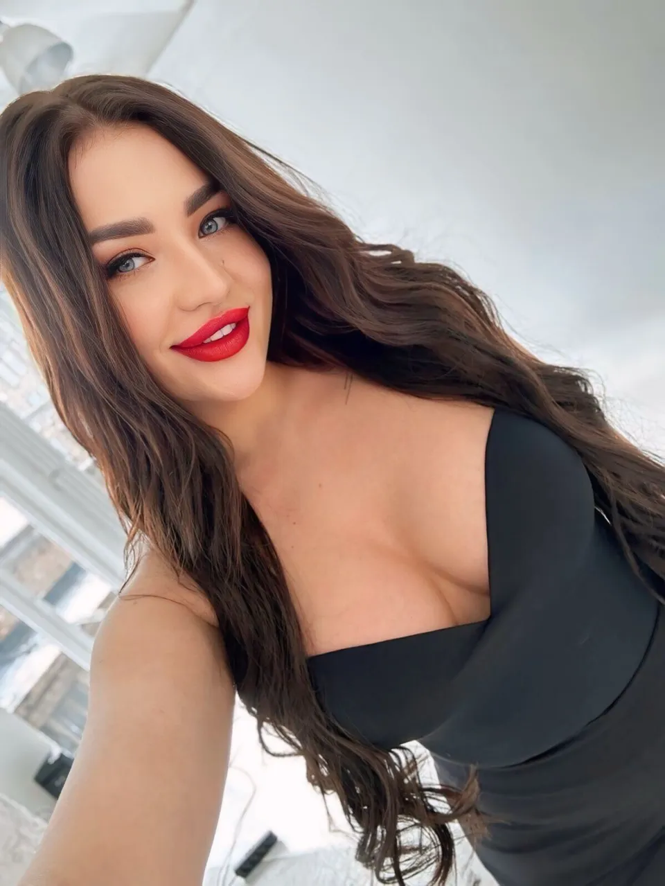 Mila Moon Ur Dream OnlyFans