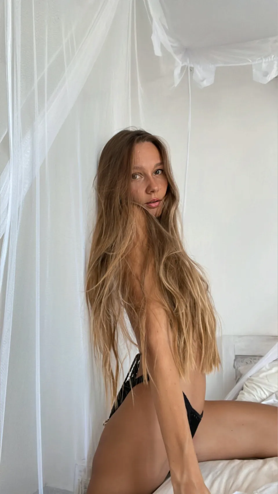 Mira May OnlyFans
