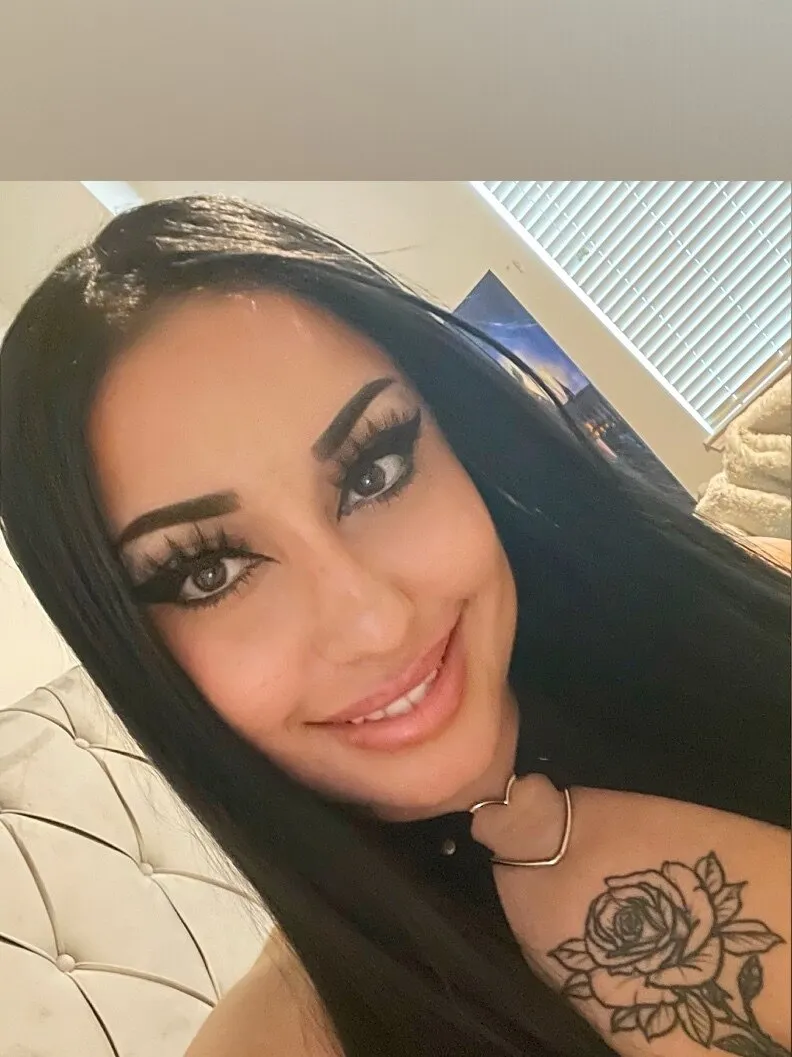 REPORT TO MOMMII OnlyFans