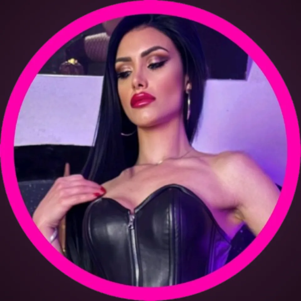 Mistress Iside OnlyFans