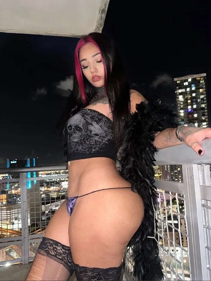 Mulan Vuitton OnlyFans
