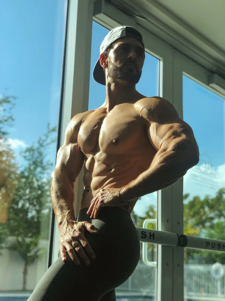 Musclebuttguy OnlyFans